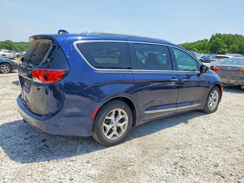 2018 CHRYSLER PACIFICA TOURING L PLUS 3