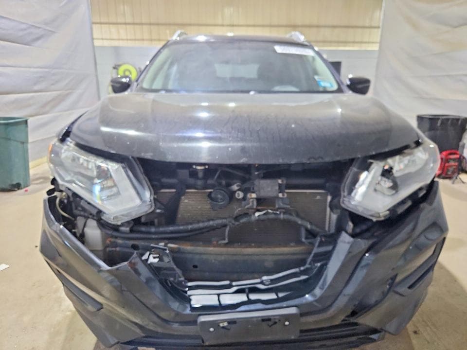 2018 NISSAN ROGUE SV 5