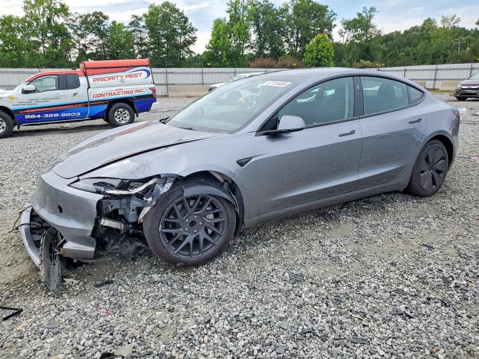 2025 TESLA MODEL 3 - 1