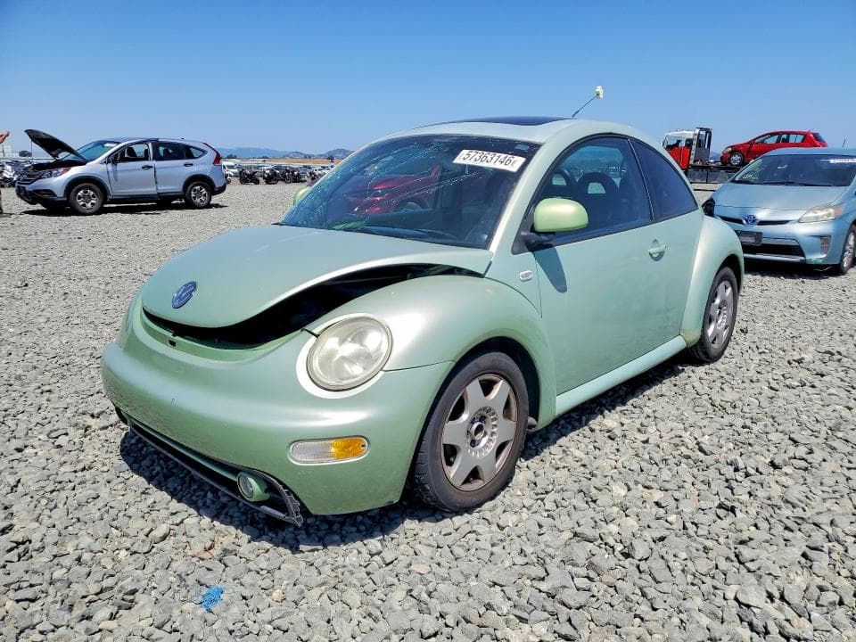 2000 VOLKSWAGEN BEETLE