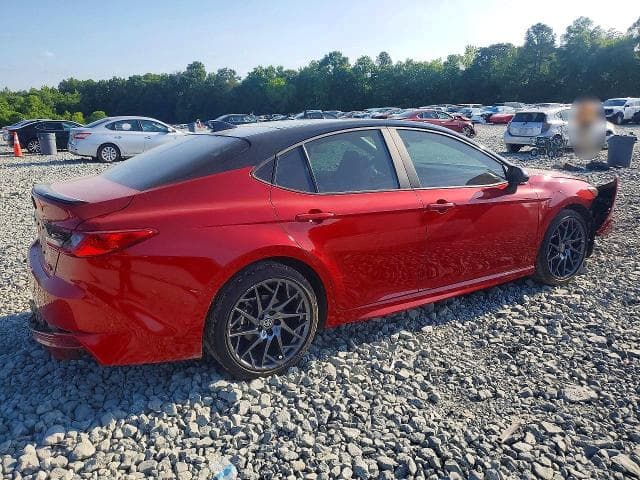 2025 TOYOTA CAMRY XSE 3