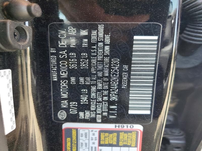 2019 KIA RIO S 13