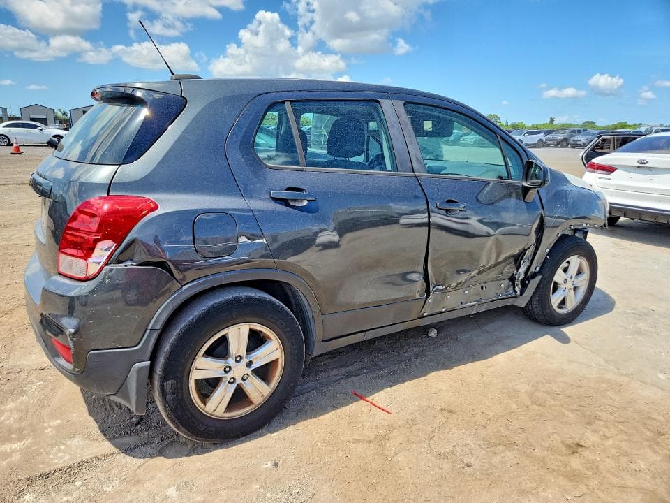 2019 CHEVROLET TRAX LS 3