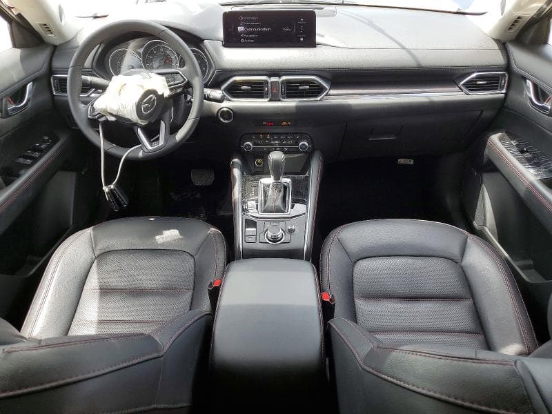 2025 TOYOTA 4 CYLINDER AUTO PREFERRED 8
