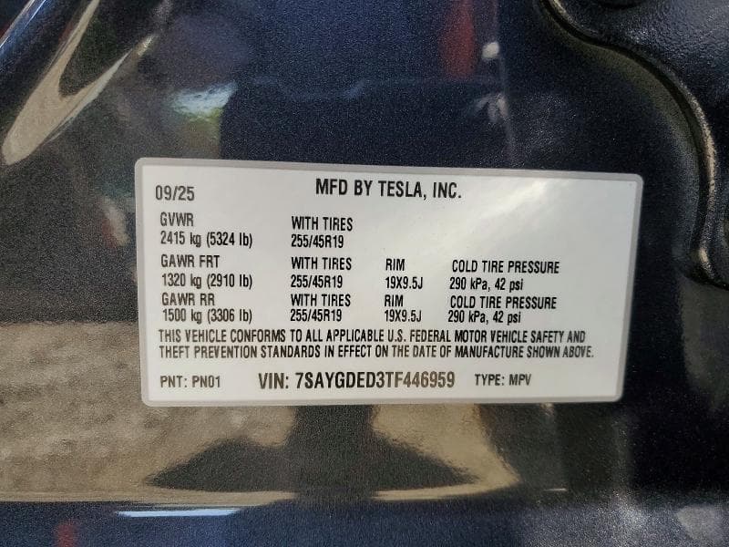 2026 TESLA MODEL Y 12