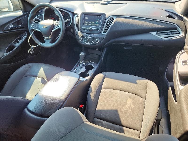2018 CHEVROLET MALIBU LS 8