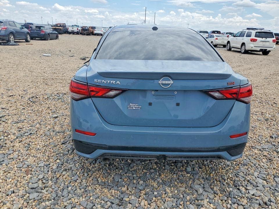 2024 NISSAN SENTRA SR 6