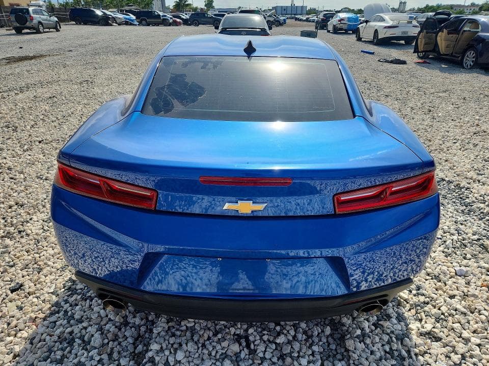 2018 CHEVROLET CAMARO LT 6