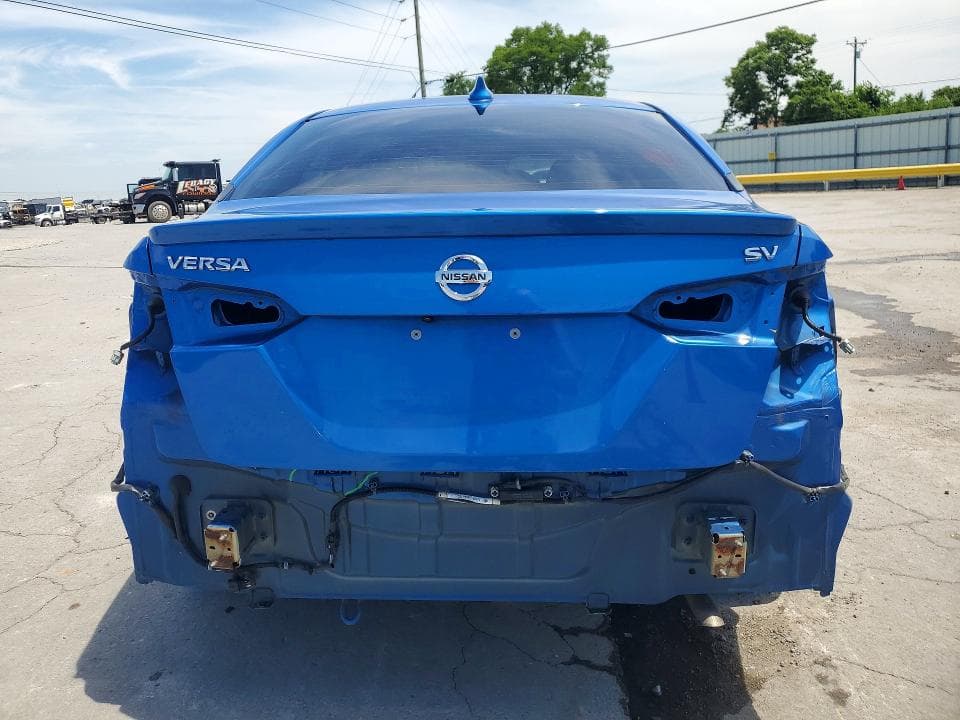 2020 NISSAN VERSA SV 6