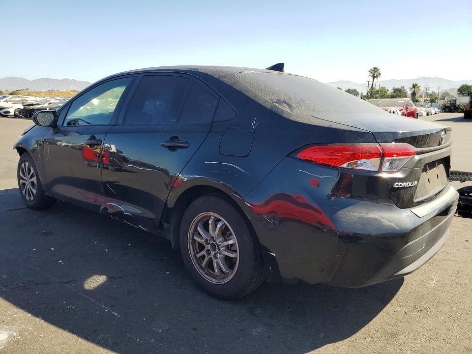 2022 TOYOTA COROLLA LE 2