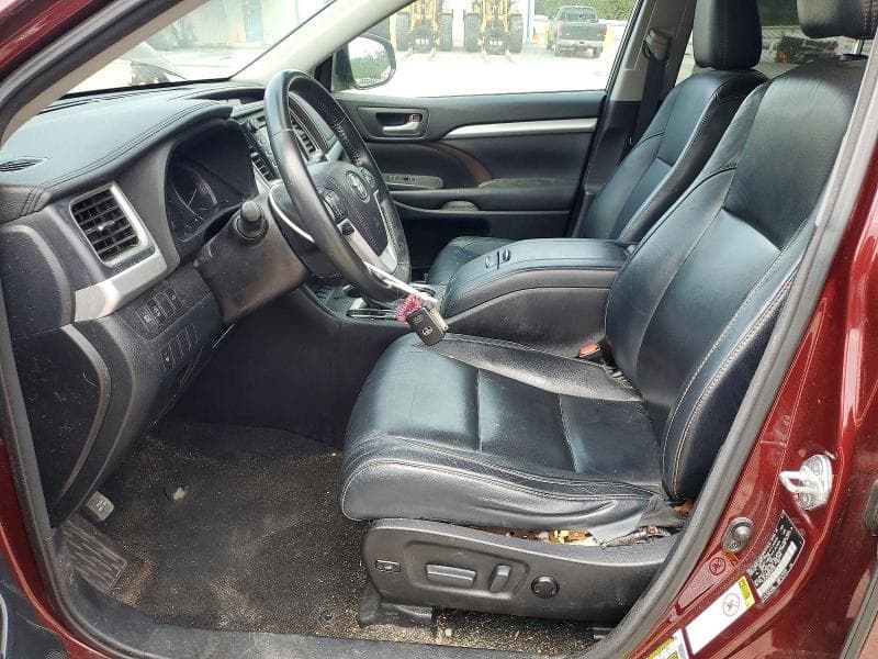 2017 TOYOTA HIGHLANDER XLE 7
