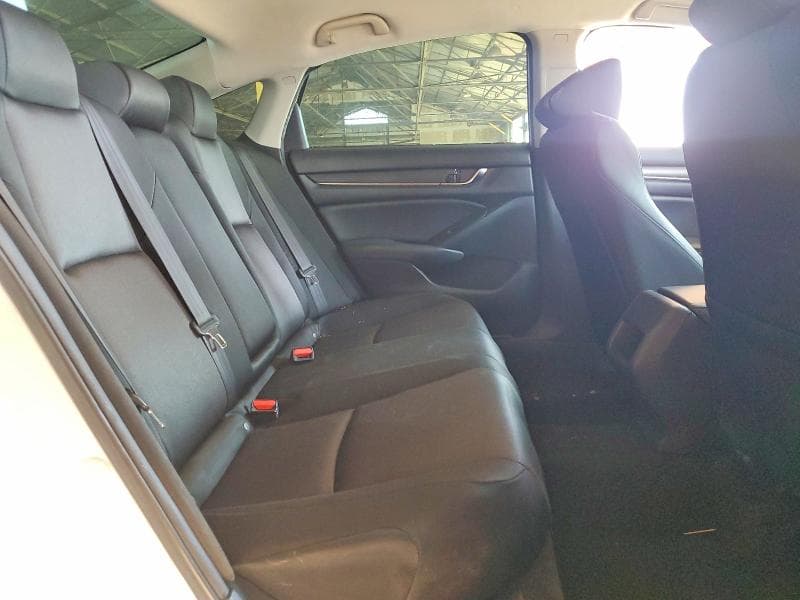 2019 HONDA ACCORD LX 10