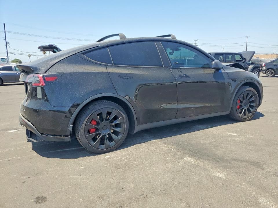 2023 TESLA MODEL Y 3