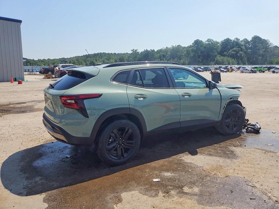 2025 CHEVROLET TRAX ACTIV 3