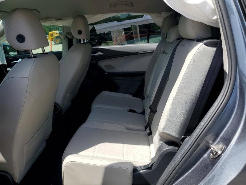 2018 VOLKSWAGEN TIGUAN SE 10