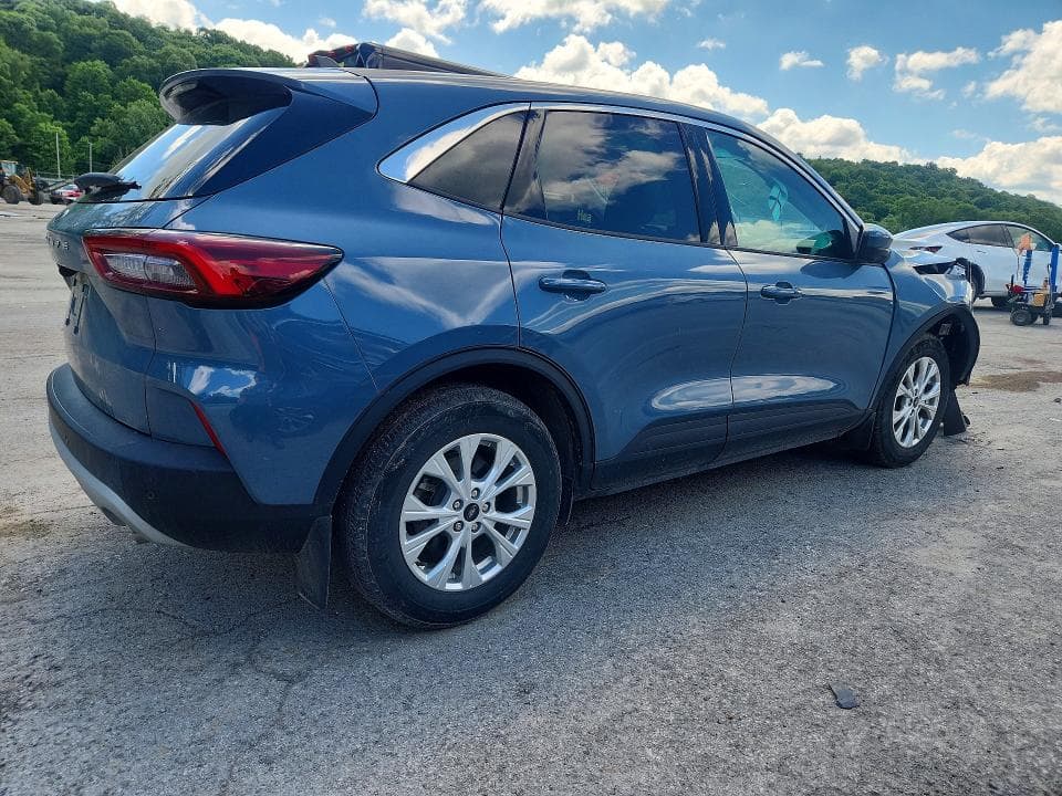 2023 FORD ESCAPE ACTIVE 3