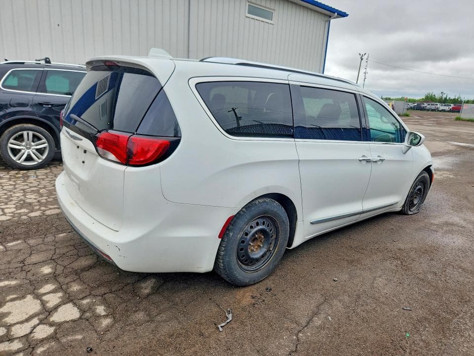 2017 CHRYSLER PACIFICA TOURING L PLUS 3