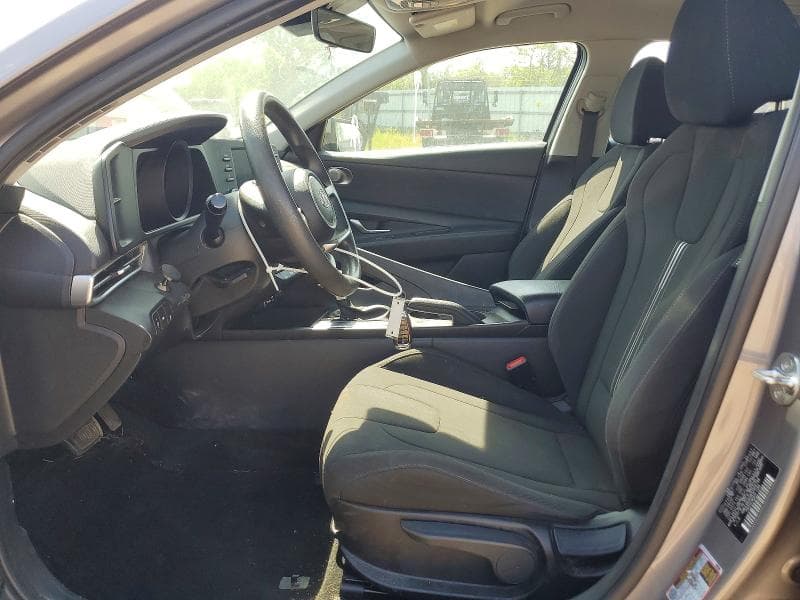 2023 HYUNDAI ELANTRA SEL 7