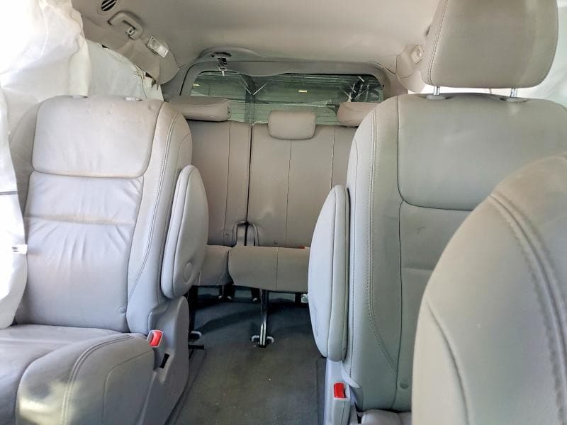 2017 TOYOTA SIENNA XLE 7-PASSENGER 10