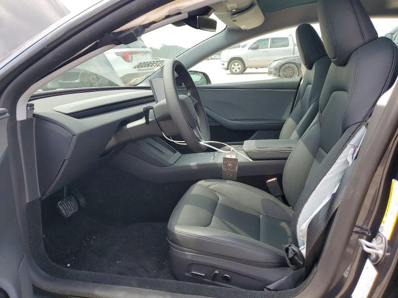 2026 TESLA MODEL 3 7