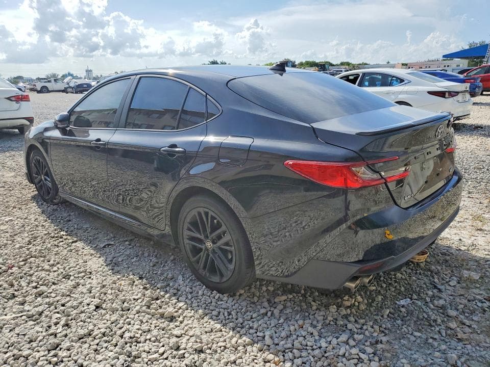 2026 TOYOTA CAMRY SE 2