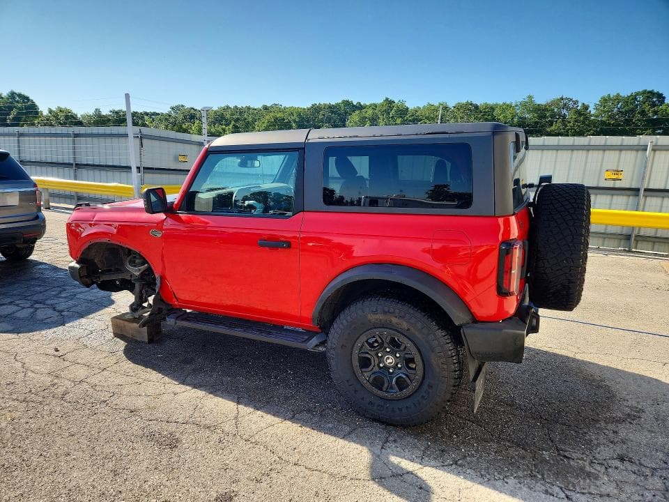 2023 FORD BRONCO BASE 2