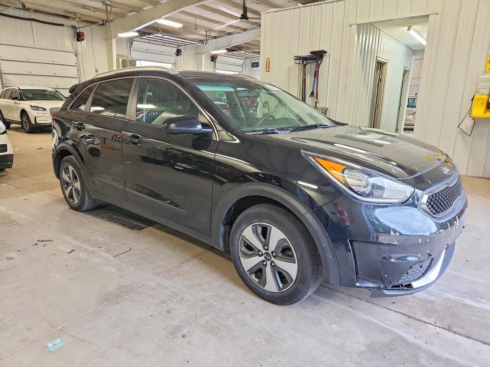 2017 KIA NIRO FE 4