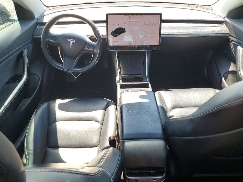 2018 TESLA MODEL 3 8