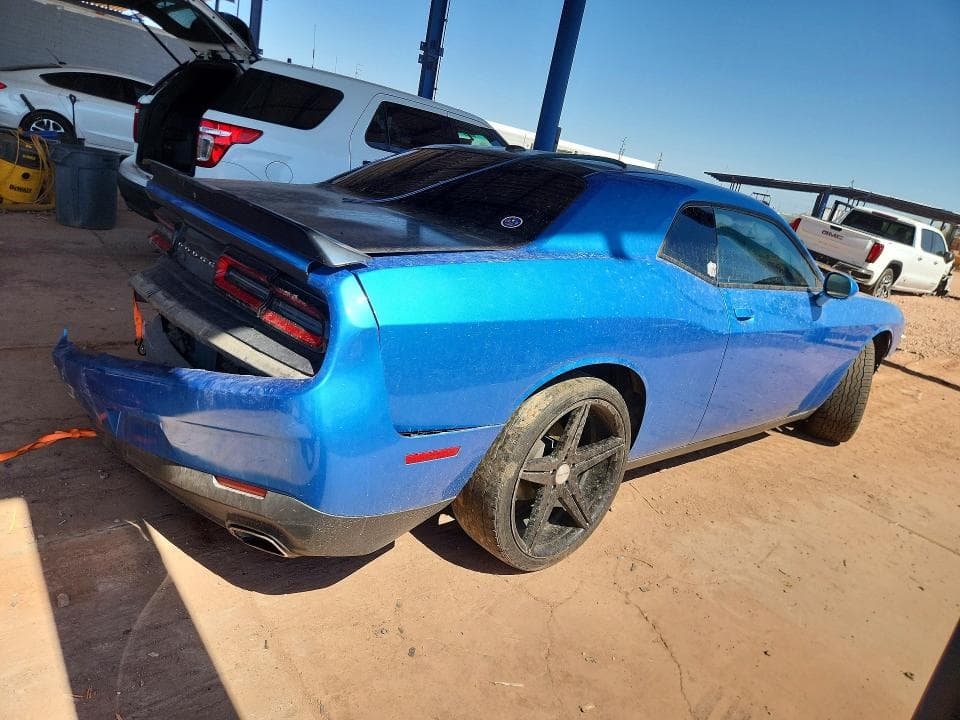 2018 DODGE CHALLENGER SXT 3