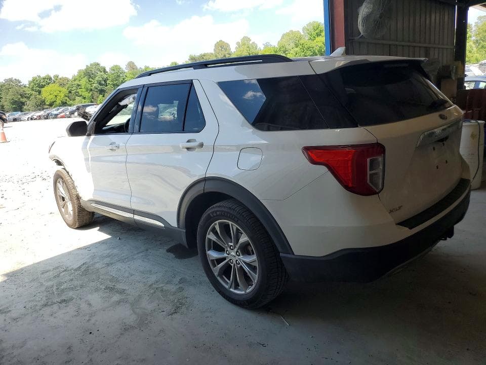 2022 FORD EXPLORER XLT 2