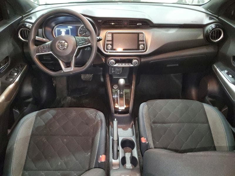 2020 NISSAN KICKS SV 8