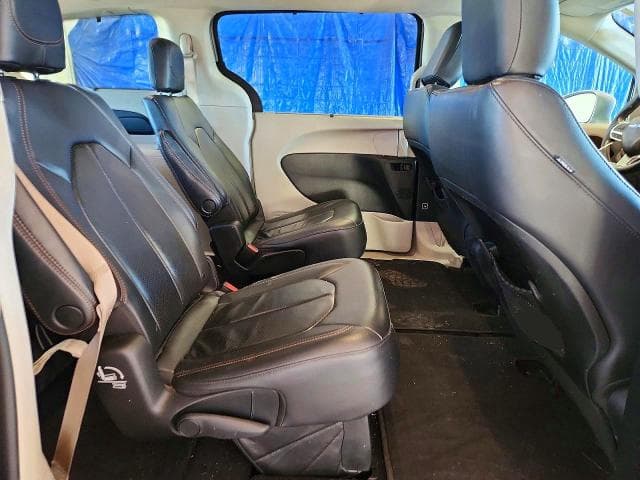 2018 CHRYSLER PACIFICA TOURING L 11