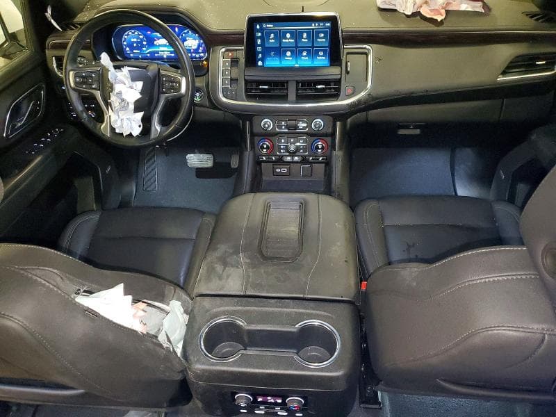 2023 CHEVROLET SUBURBAN 8