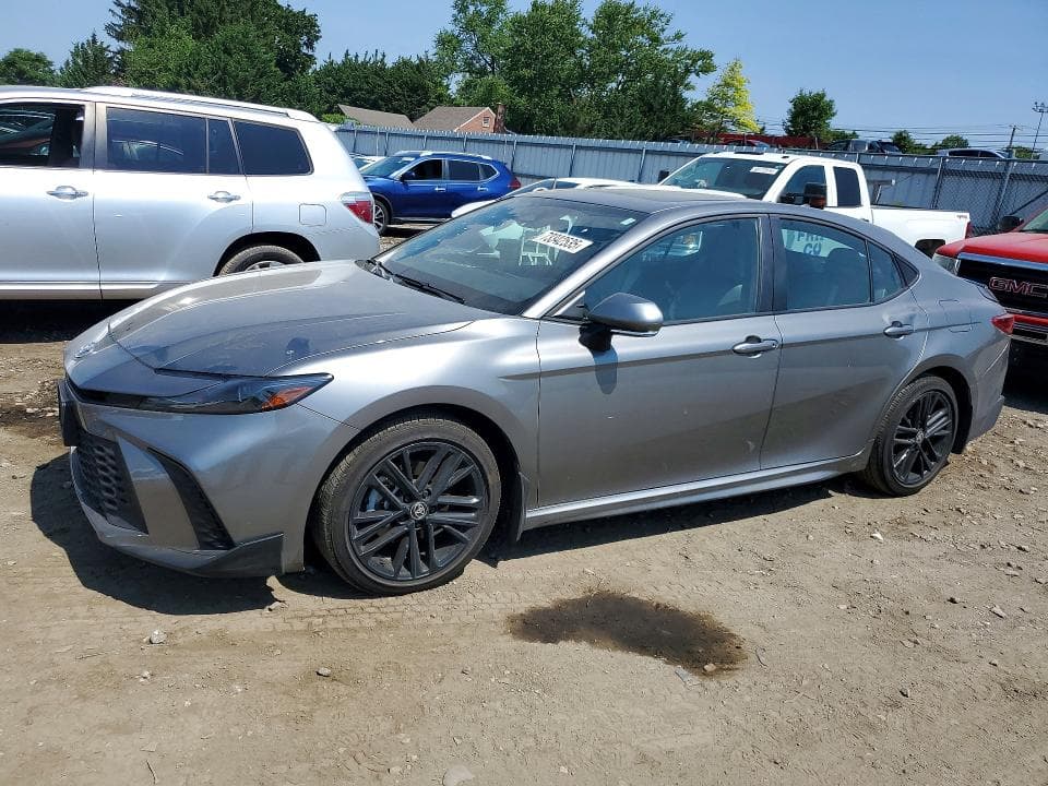 2026 TOYOTA CAMRY SE - 1