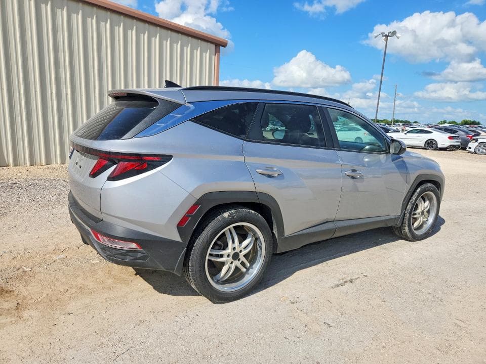 2024 HYUNDAI TUCSON SEL 3