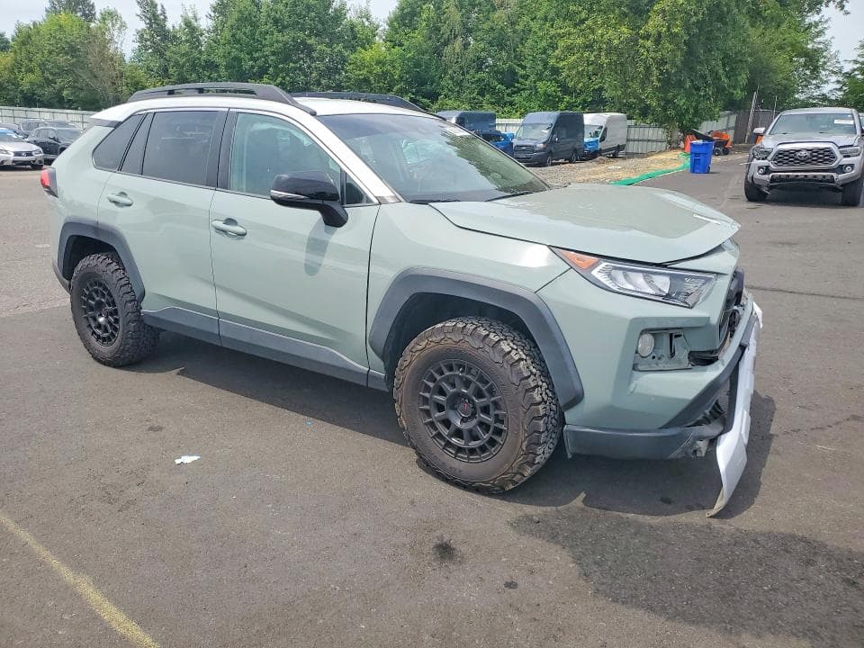 2019 TOYOTA RAV4 ADVENTURE 4