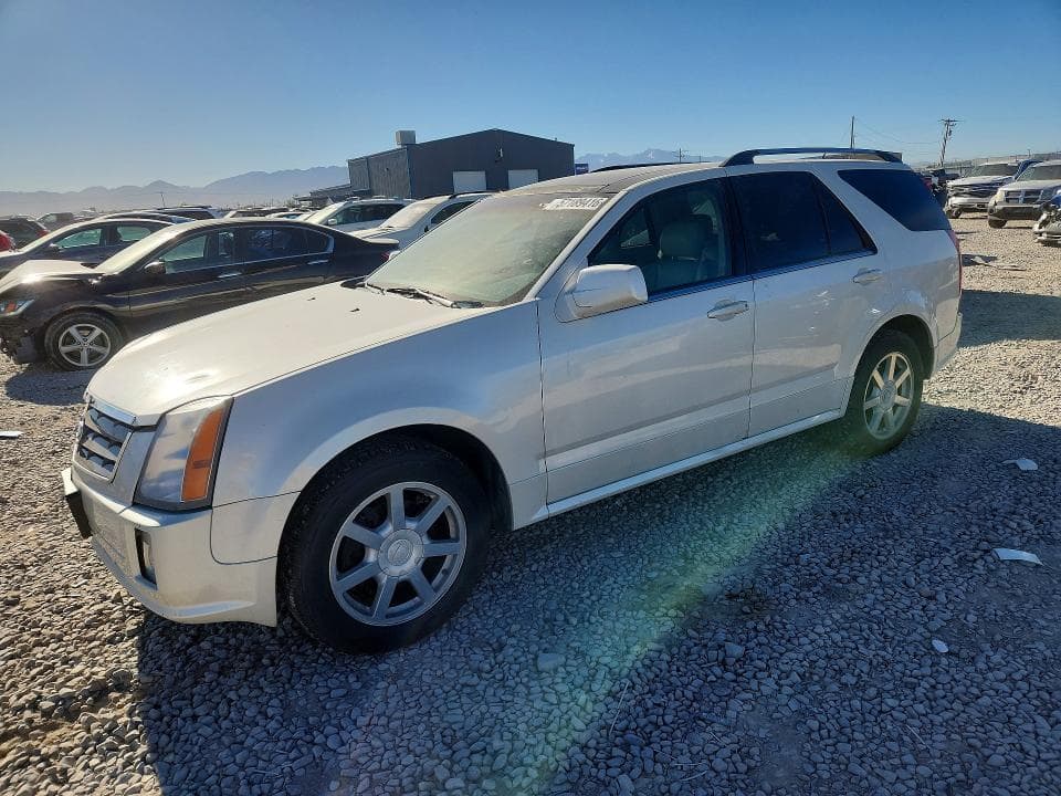 2005 CADILLAC SRX - 1