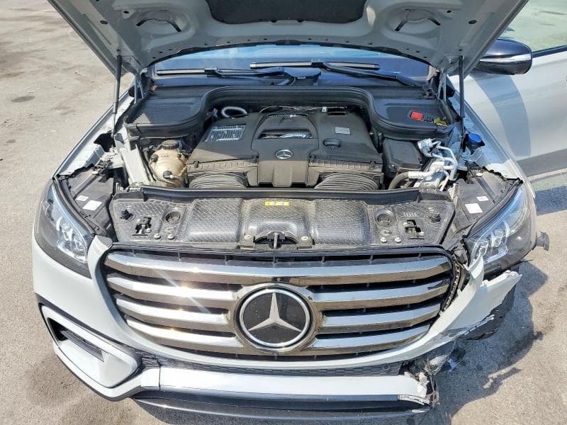 2024 MERCEDES-BENZ GLS 580 4MATIC 12