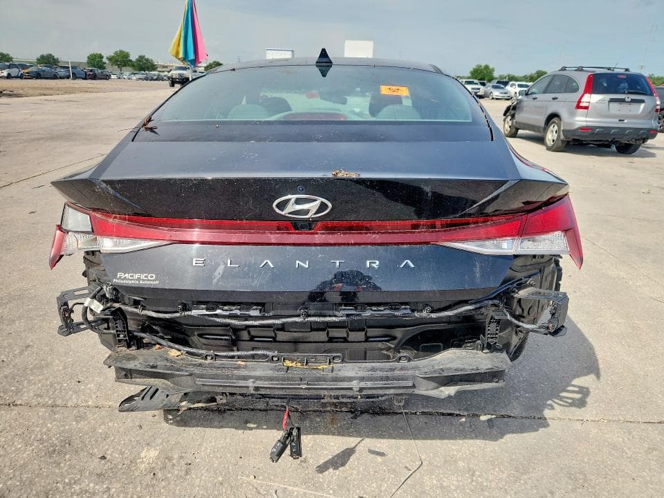 2023 HYUNDAI ELANTRA SEL 6