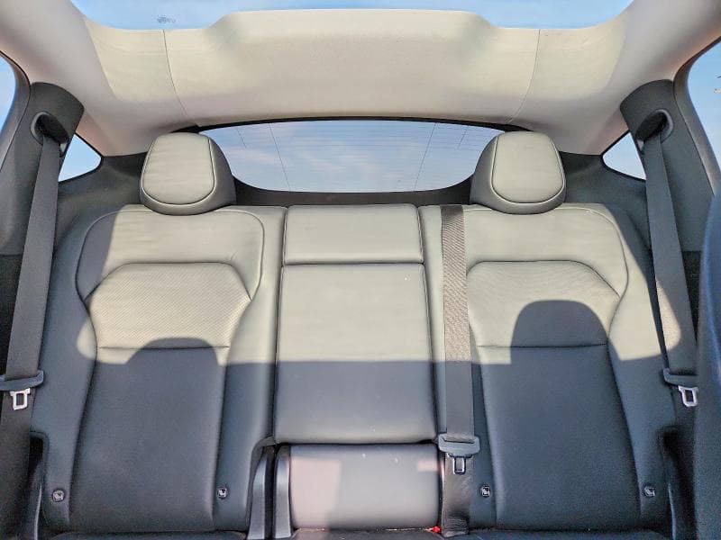 2026 TESLA MODEL Y 10
