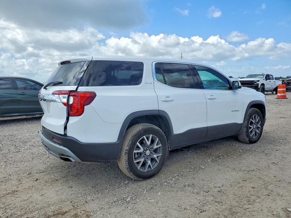 2023 GMC ACADIA SLE 3