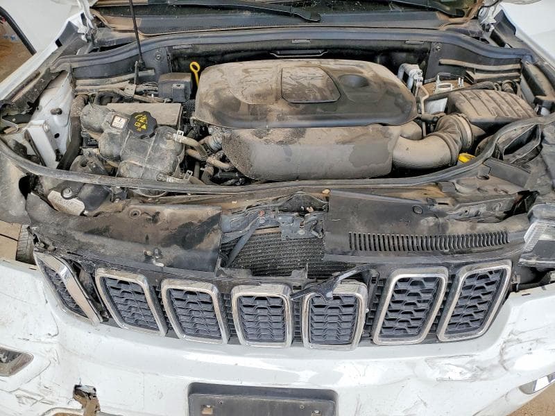 2019 JEEP GRAND CHEROKEE LIMITED 12