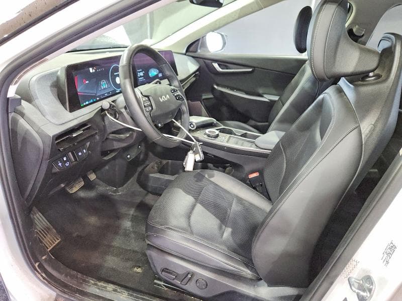 2024 KIA EV6 WIND 7