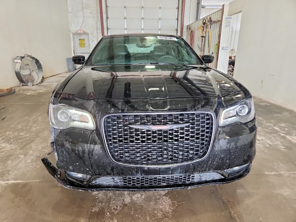 2023 CHRYSLER 300 S 5