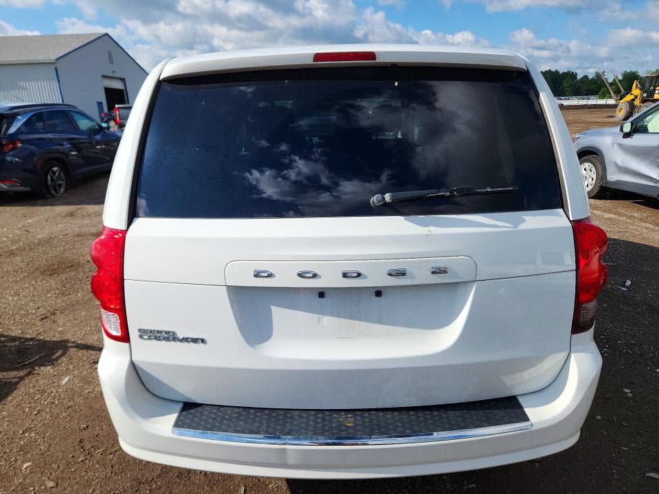 2017 DODGE GRAND CARAVAN SE 6