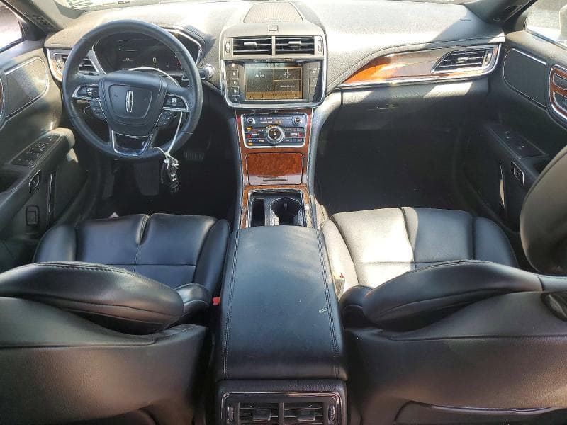 2018 LINCOLN CONTINENTAL PREMIERE 8