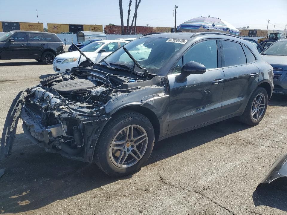 2019 PORSCHE MACAN - 1