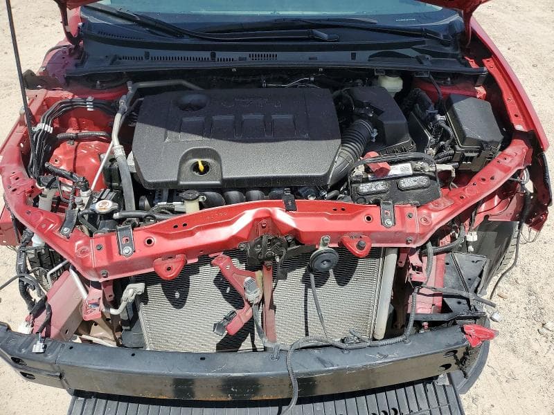 2018 TOYOTA COROLLA XSE 11