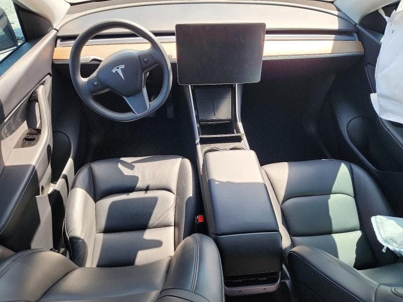 2020 TESLA MODEL Y 8