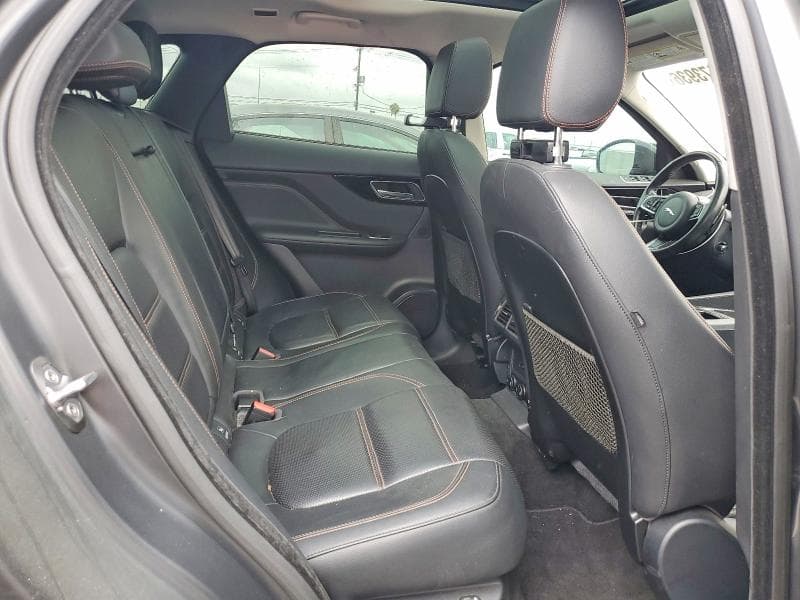 2018 JAGUAR F-PACE PRESTIGE 11